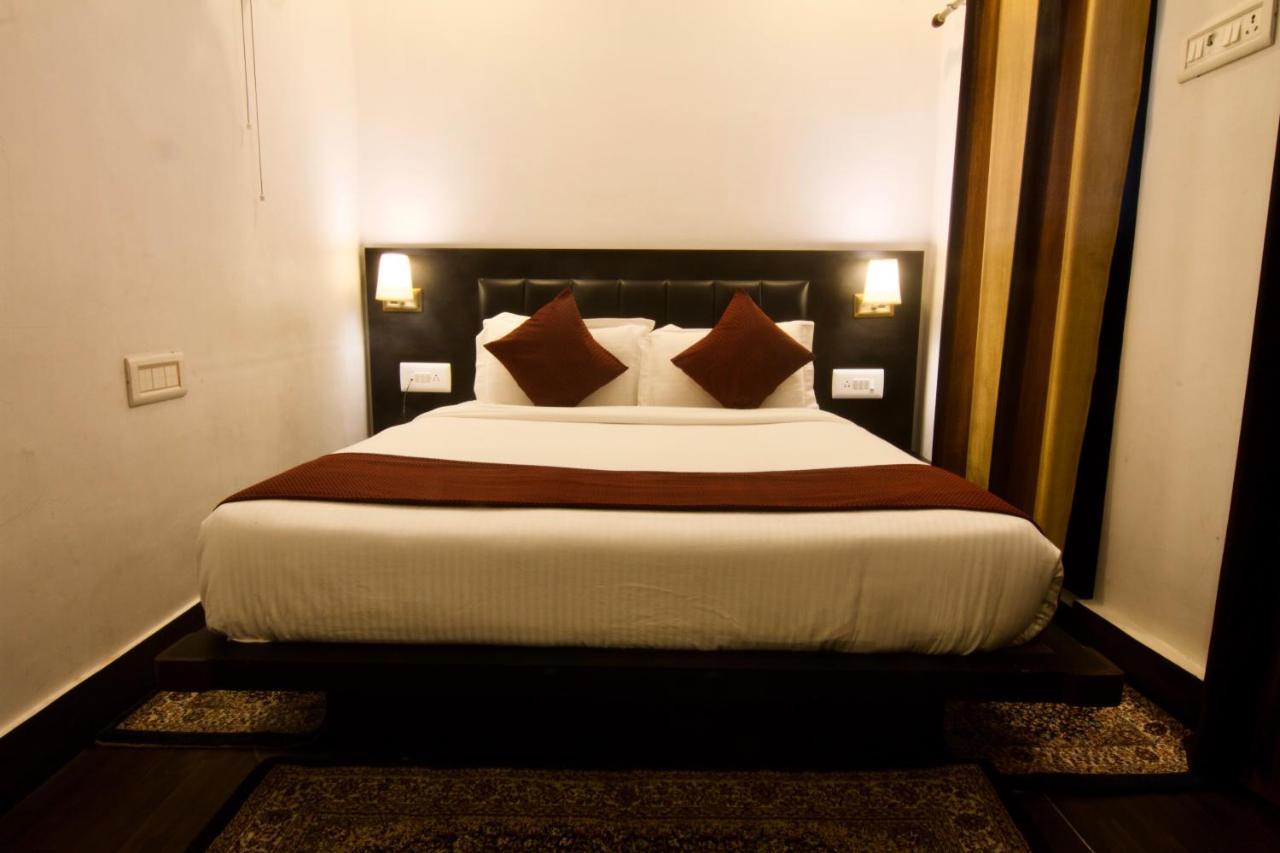 Samskara & Samsara Hotel Лансдаун Екстериор снимка