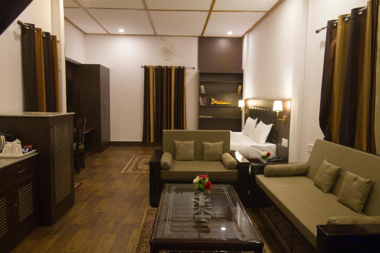 Samskara & Samsara Hotel Лансдаун Екстериор снимка